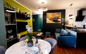 Torre Verona Apartment - 70M2, Terrace, Garage