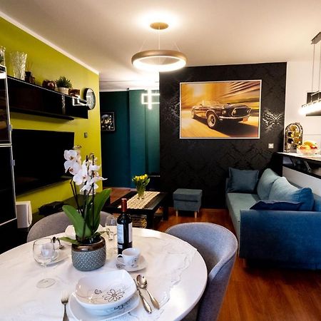Torre Verona Apartment - 70M2, Terrace, Garage Краків Екстер'єр фото