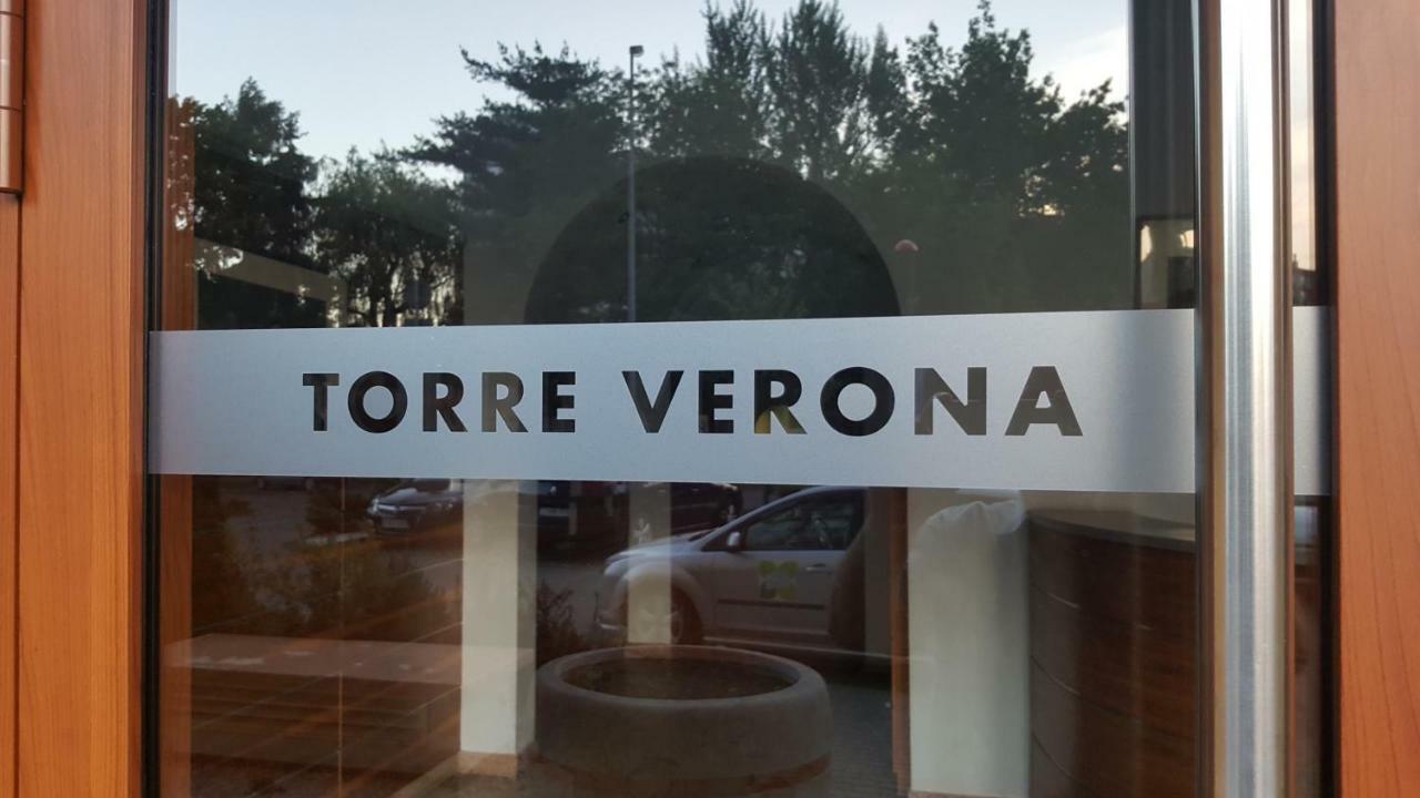 Torre Verona Apartment - 70M2, Terrace, Garage Краків Екстер'єр фото