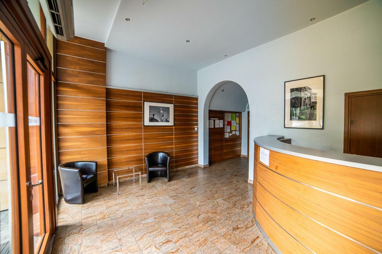 Torre Verona Apartment - 70M2, Terrace, Garage Краків Екстер'єр фото